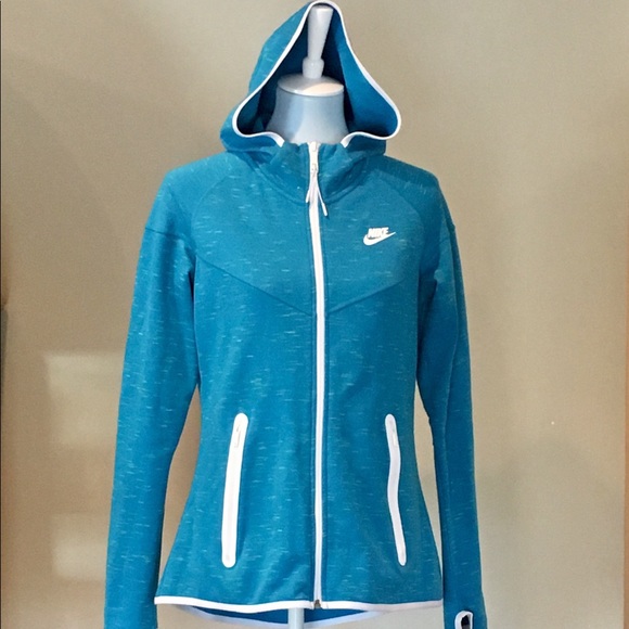 Nike Tops - Nike Tech Fleece FZ Hoodie - 657859-413